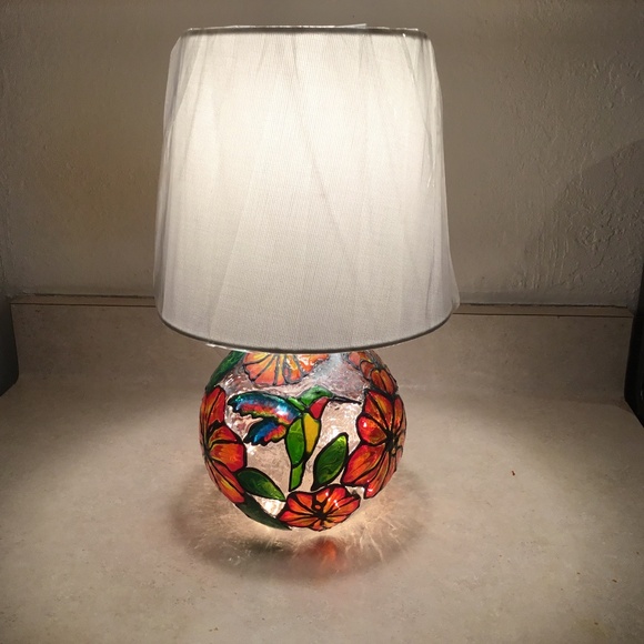 Hand painted Stained glass 13 inch Hummingbird and Hibiscus Lamp - Picture 1 of 7